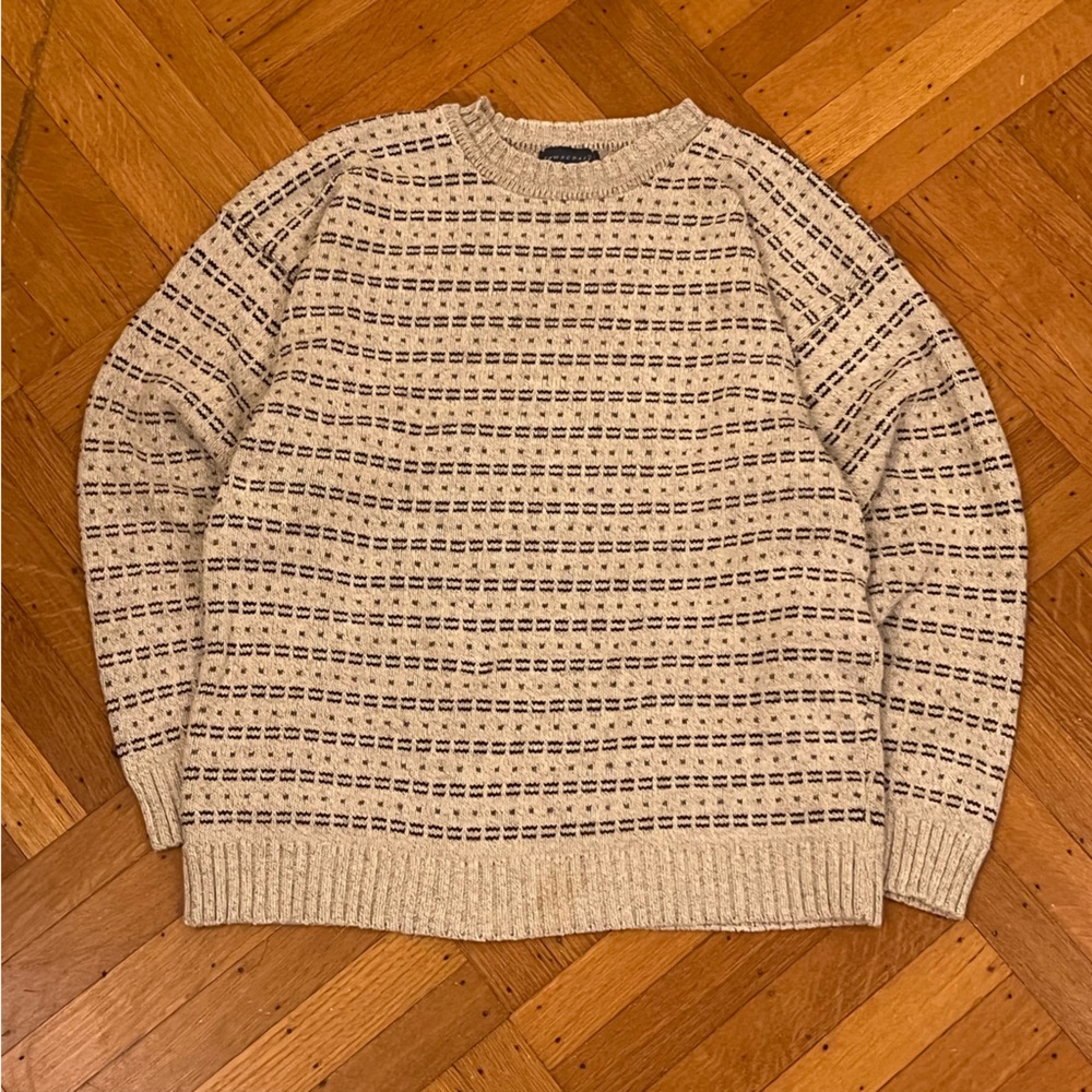 Towncraft Beige and Black Crewneck Sweater